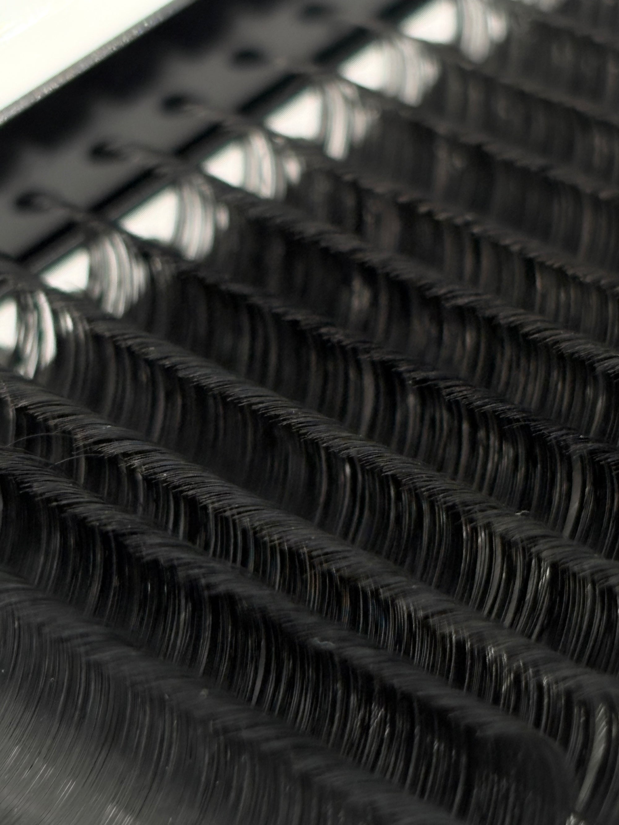The Softest Lashes You'll Ever Touch — Mega Volume Matte Cashmere .03 | CC & D Curl | Single Lengths 16 Row